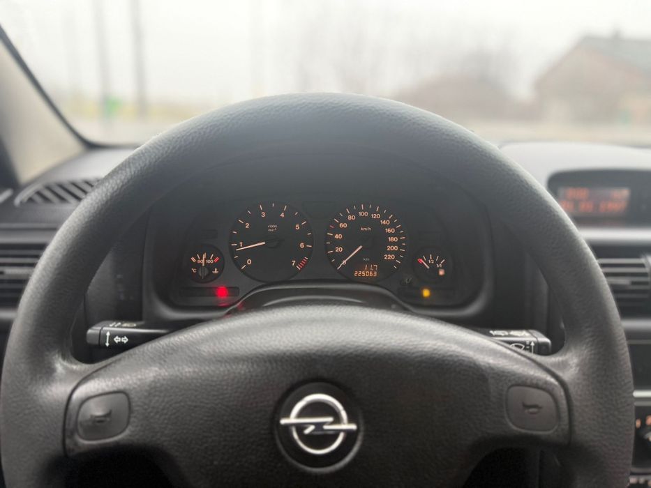 Opel Asta 1.4 benzina