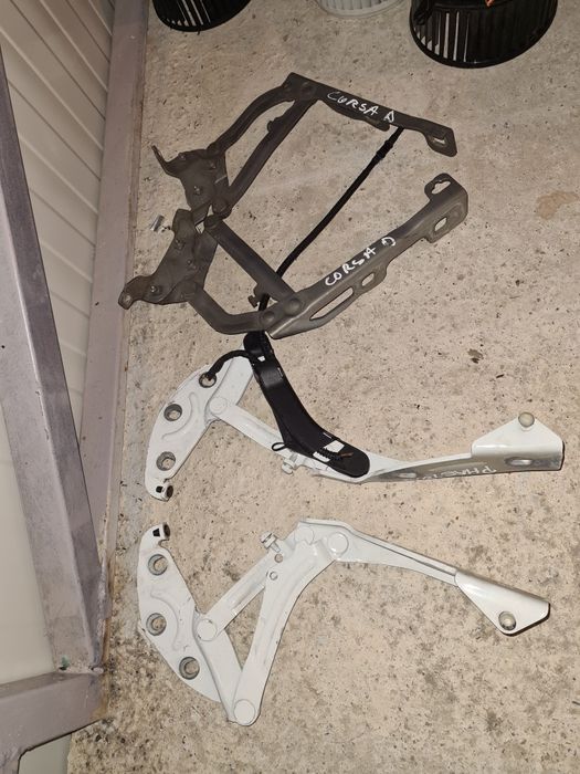 Balamale capota motor phaeton 2012-2016 ,corsa d facelift 2012