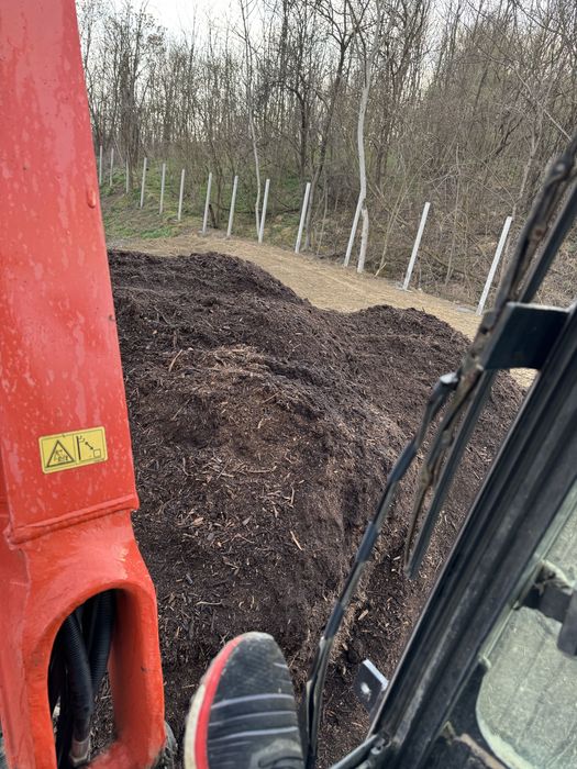 Compost pamant negru