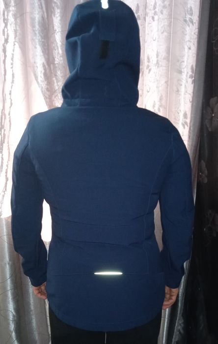 Продам куртку...