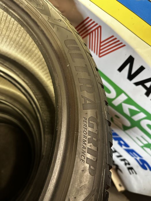 255/40 R20 101V XL - Goodyear Ultra Grip Performance M+S Oferta