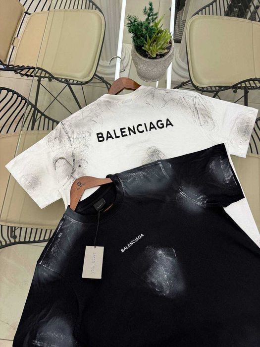 Мъжки тениски Balenciaga