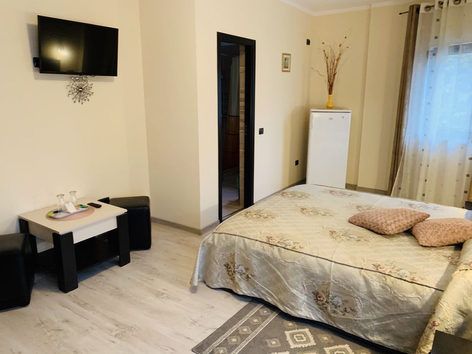 Cazare Pascani Pensiune 3 stele Crinul