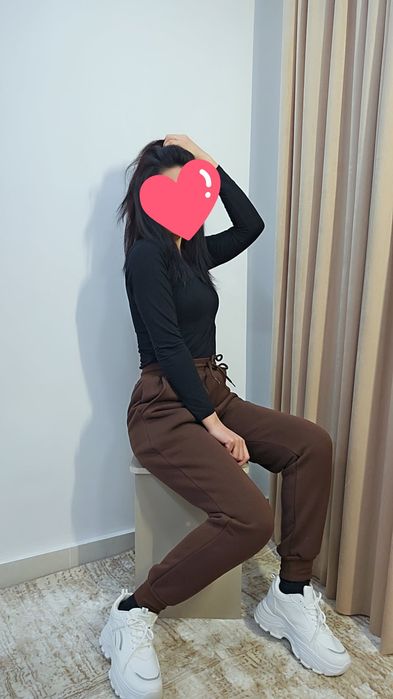 Женские спортивные штаны с начесом.