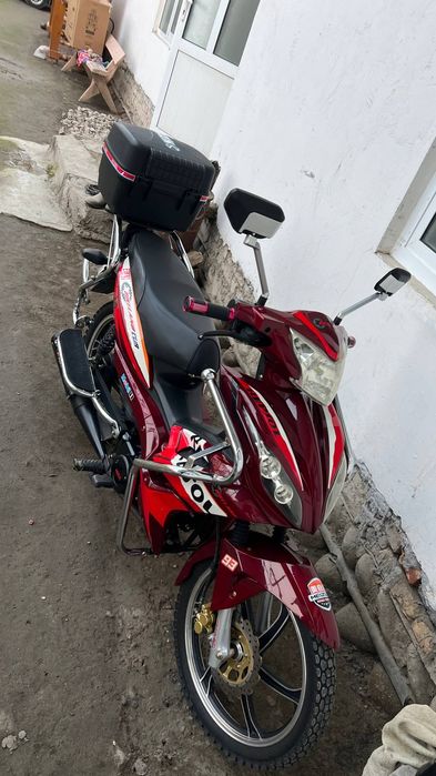 Lifan moto sotiladi