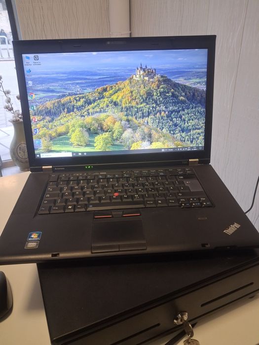 Лаптоп Lenovo ThinkPad T520