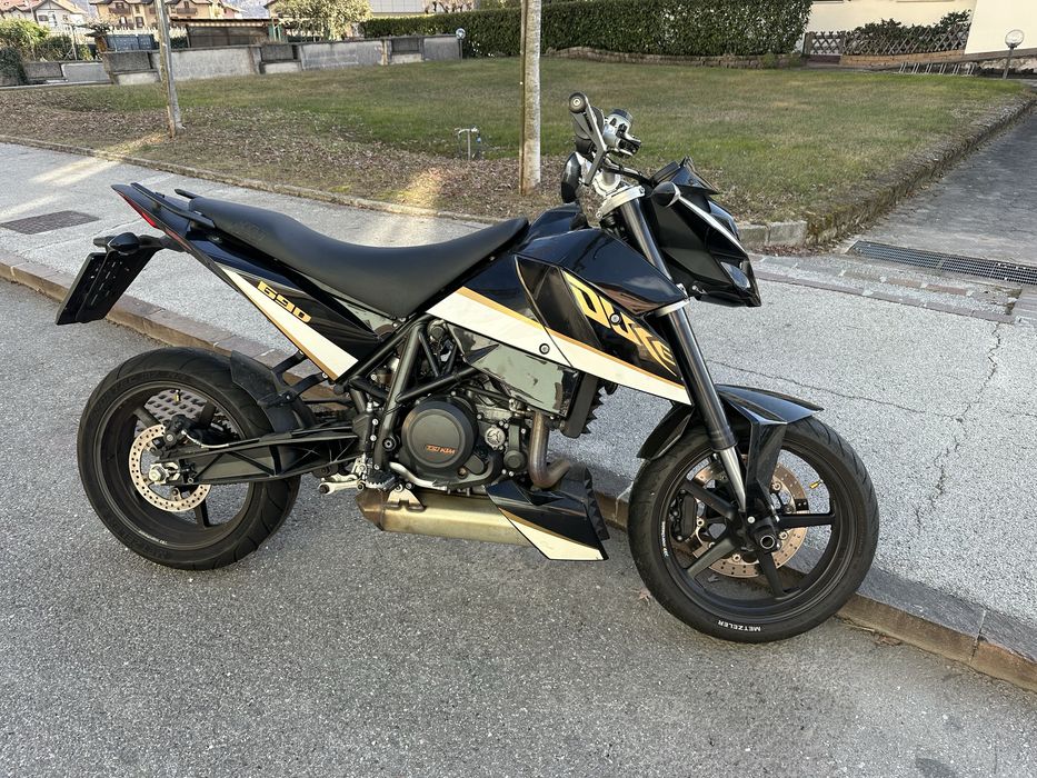 De vanzare KTM duke 690