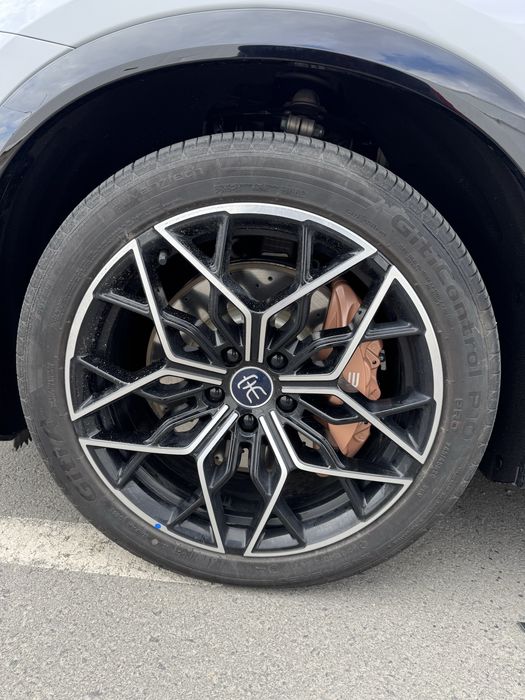 Byd song L/ 8.000km probeg