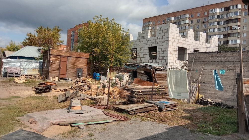 Продам дом  в центре