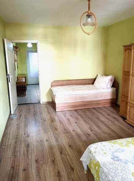 Дава се под наем Двустаен апартамент в Бургас, Лазур - 72 кв.м за 214.2 € - Снимка #3