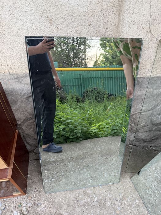 Продаю зеркала.