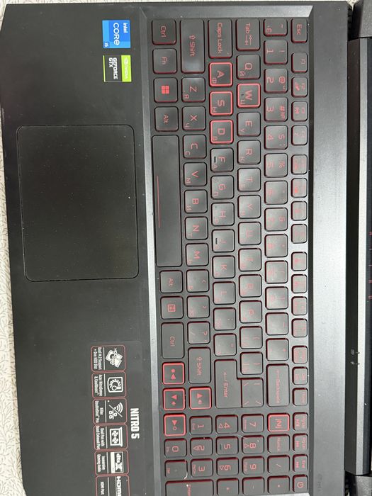 Продам Acer Nitro 5 игровой ноутбук