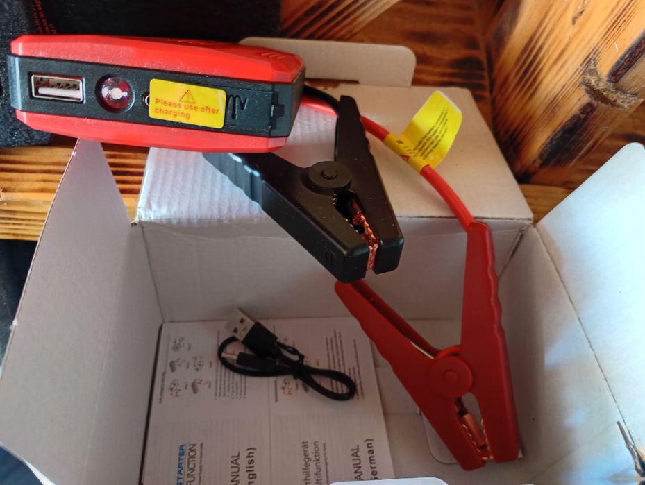 Vând starter auto și baterie externă !