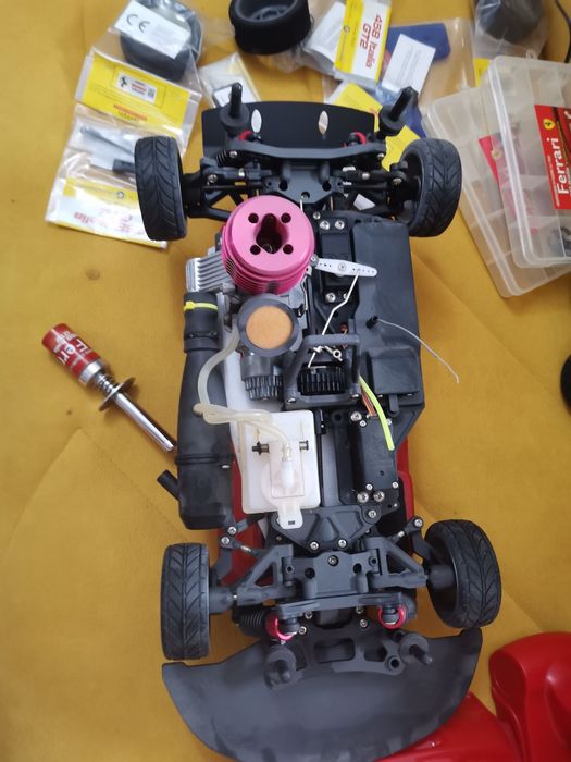 Automodel rc Ferrari 452 gt2, Nitro
