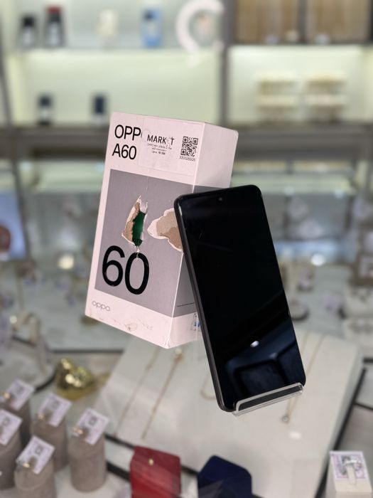 Oppo A60 256GB.