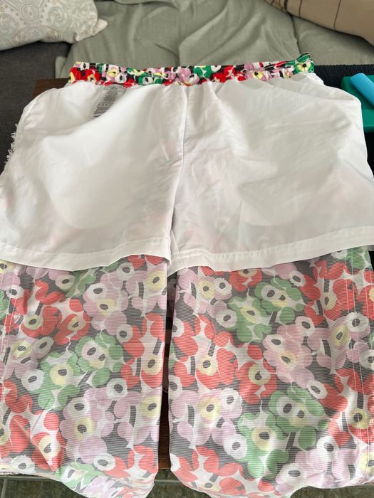 Спортно долнище Adidas - Marimekko