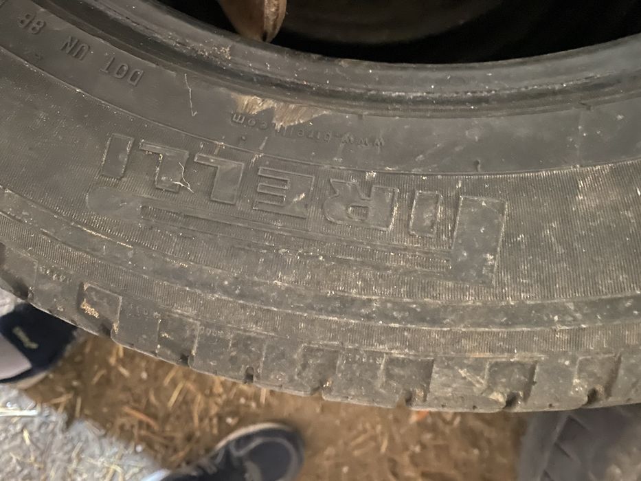 285/50/R20 летние шины продам