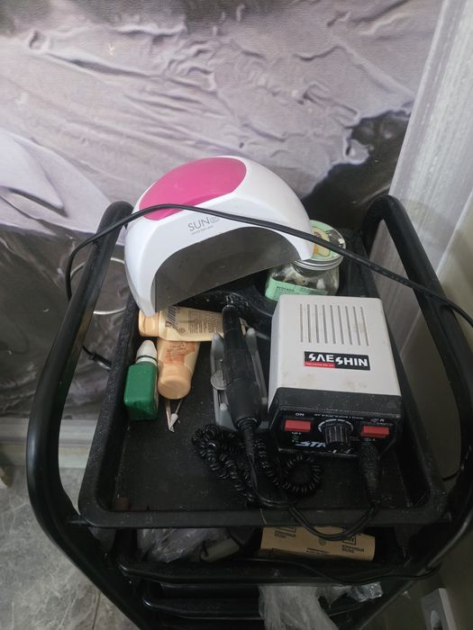 Продам все для маникюра