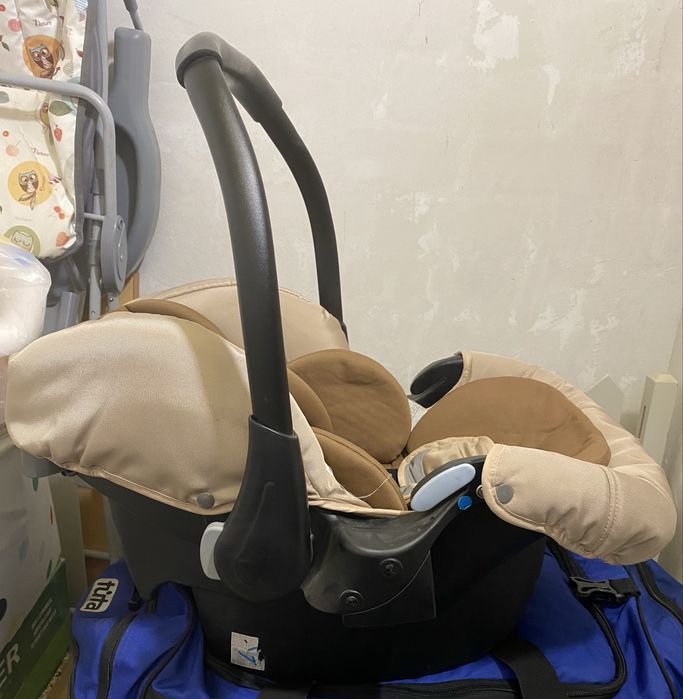Продам детскую коляску Hauck