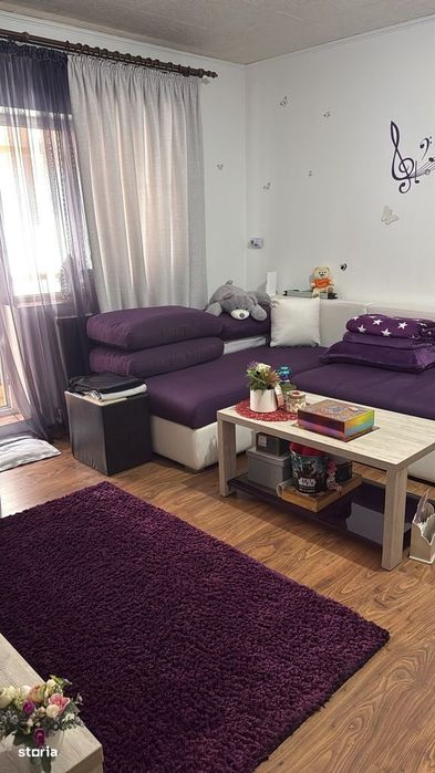 Apartament  2 camere de vânzare,etaj 1,mobilat și utilat