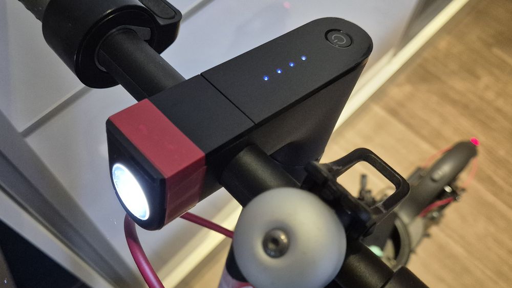 Xiaomi M365 електрическа тротинетка