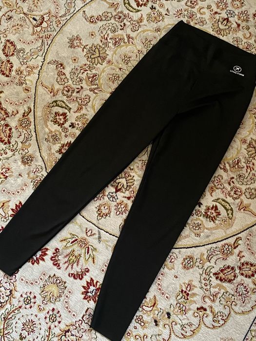 Женские спортивные легинсы