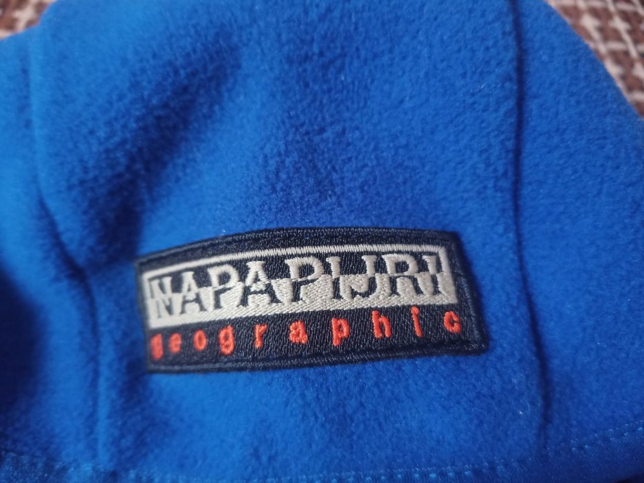 Продам балаклаву Napapijri