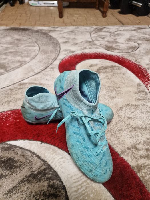 Ghete nike phantom Luna