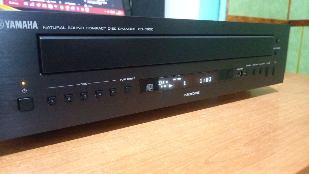Продам Yamaha cd s 600