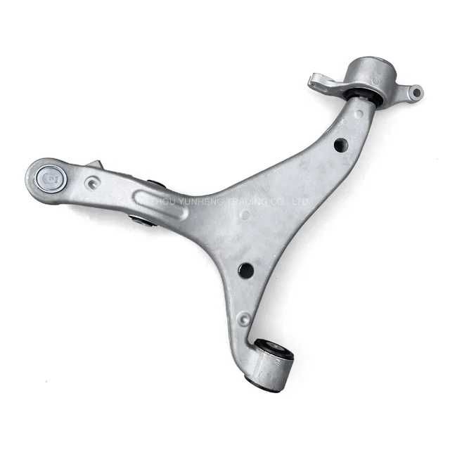 Носачи за GRAND CHEROKEE WK2 DODGE DURANGO  68282729AC носач алуминиев