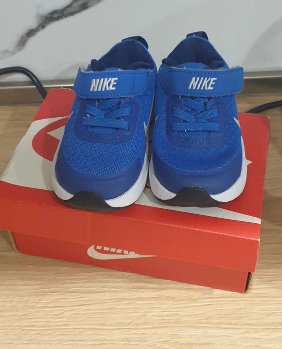 Детски маратонки Nike