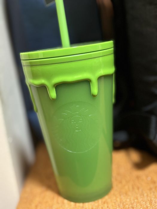 Чаши за Старбъкс и чаша за студени напитки