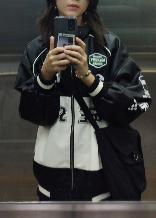 Кожаная куртка в корейском дизайне