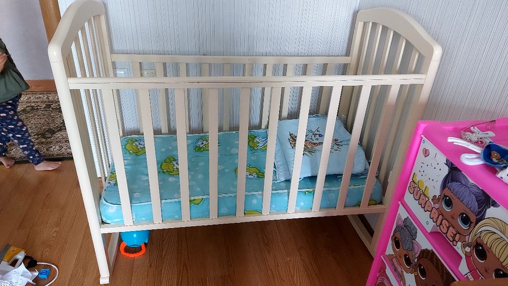 Детская кровать, манеж, люлька