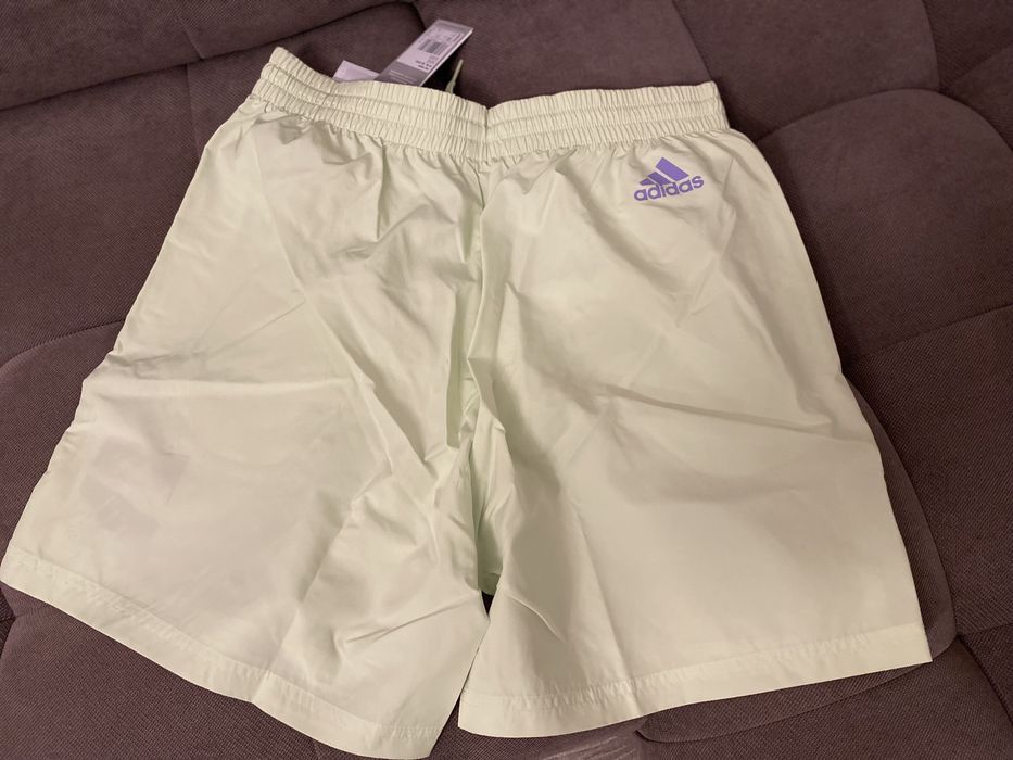 Pantaloni scurți Adidas