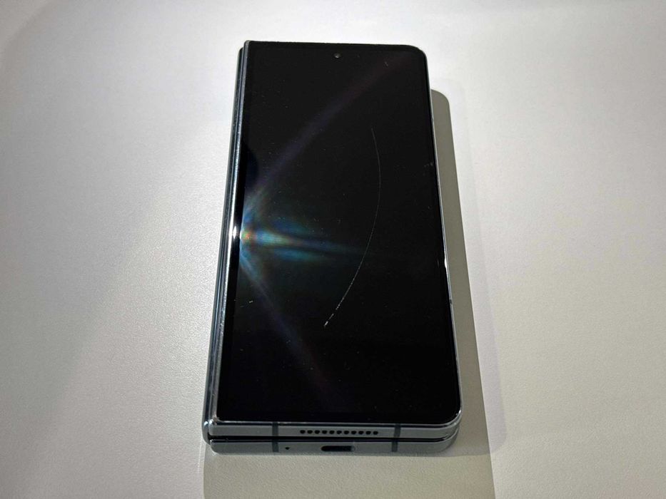 Бартер! Galaxy Z Fold 4 Graygreen (Тъмно Зелен)