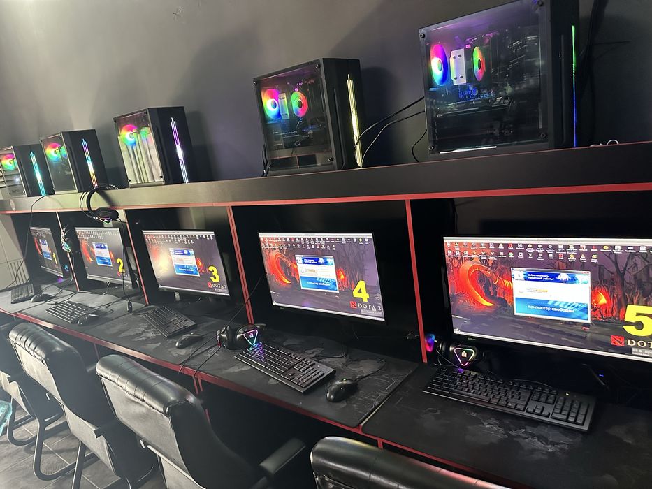 Полный комплект компьютеров