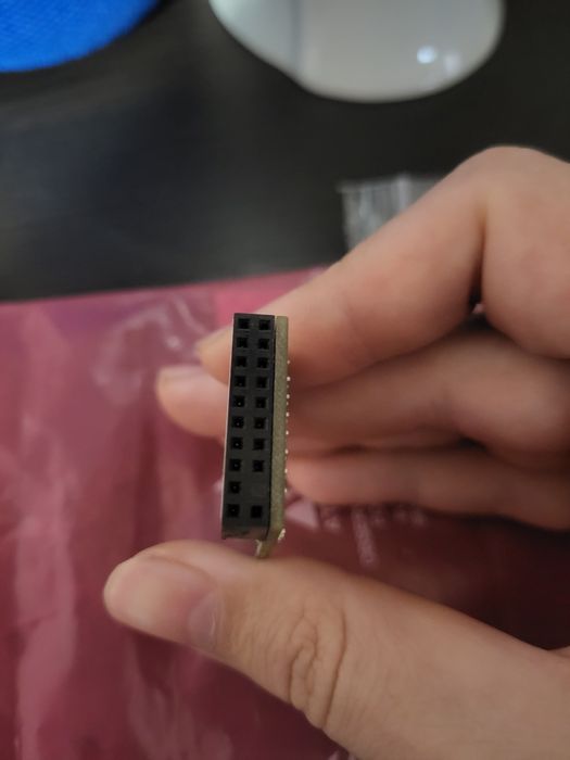 Vand modul securitate TPM 2.0 Gigabyte si TPM 1.2 Asus