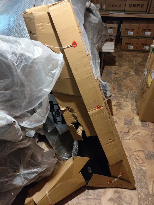 Крыло Карина Е, Калдина Тайвань