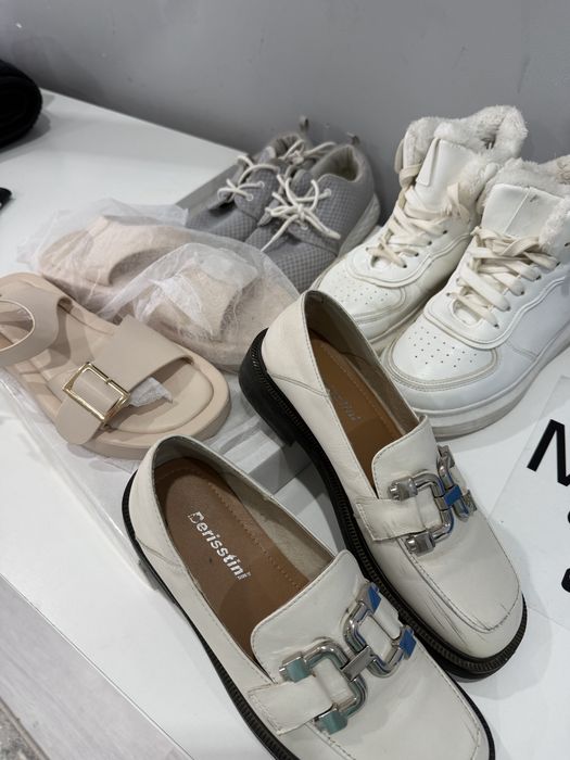 Каждая по 5000тг