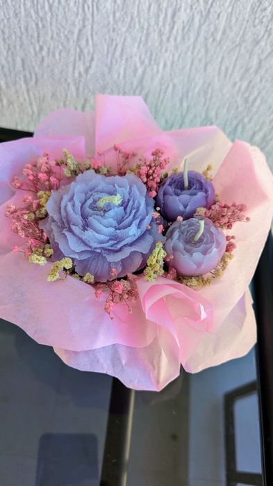 Букет от соеви свещи