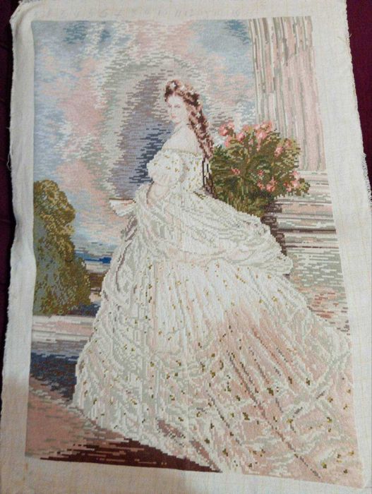 Гоблени принцеса Сиси, индийска девойка, есенен пейзаж и др