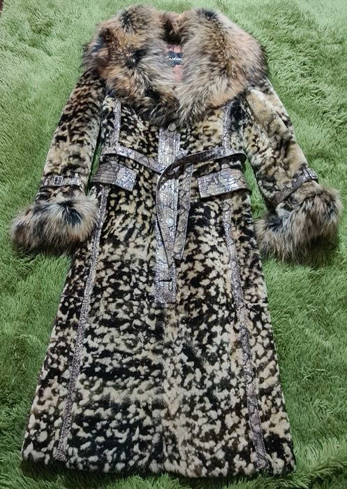 Продам шубу, дубленку, безрукавку