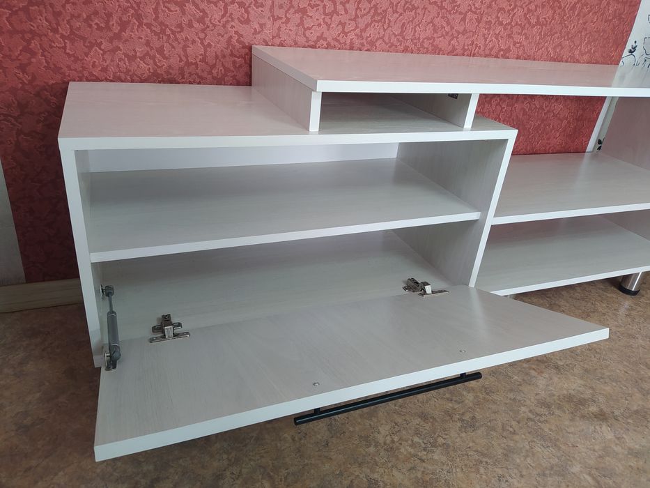 TV Тумба. Абсолютно новая