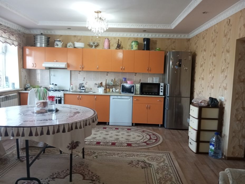 Продается добротный дом из 6 ком. В районе Тайвань