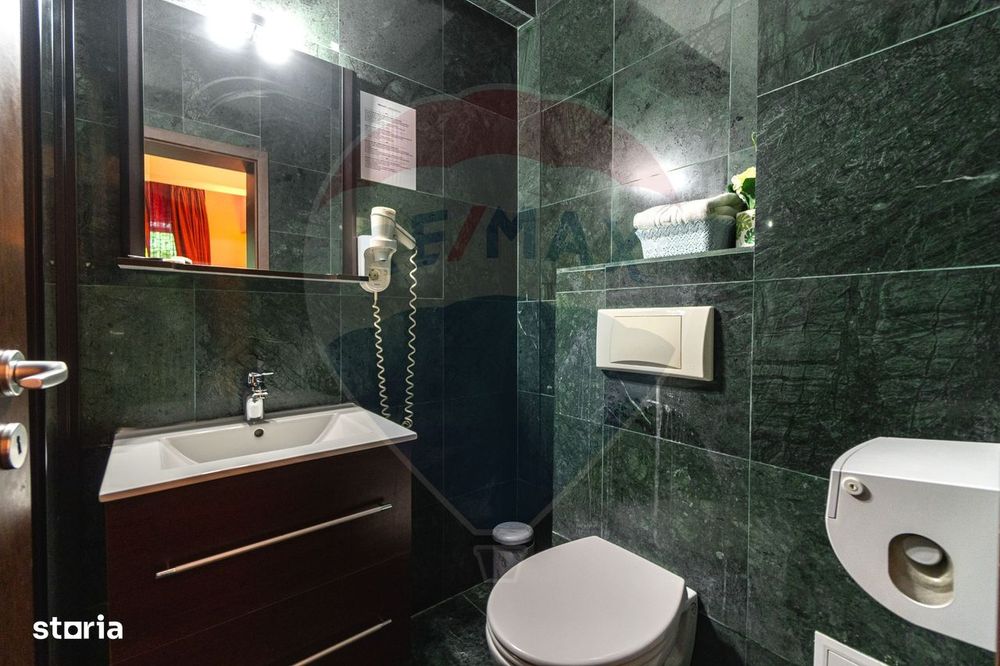Hotel / Pensiune cu 30 camere de vanzare| Sala Evenimente| BRASOV