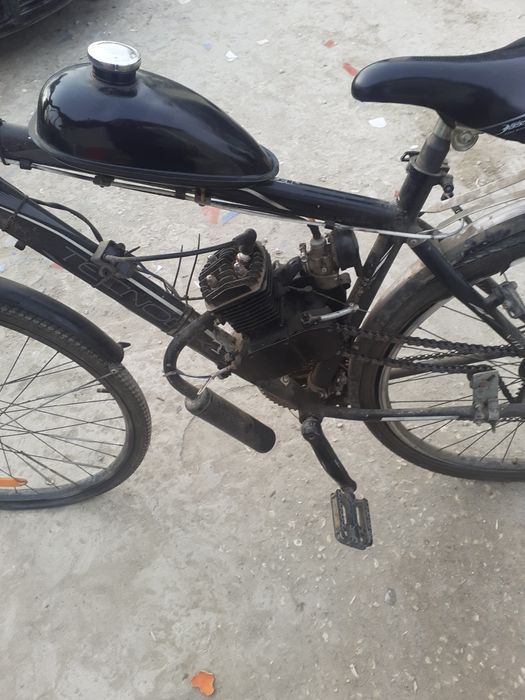 Vand/schimb bicicleta cu motor
