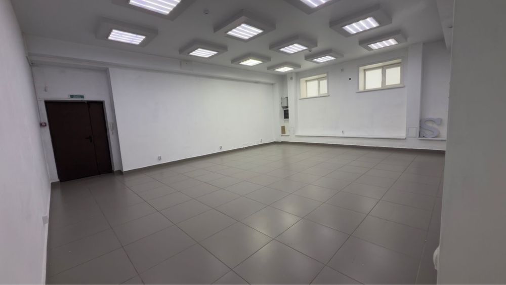 Сдам коммерческое помещение