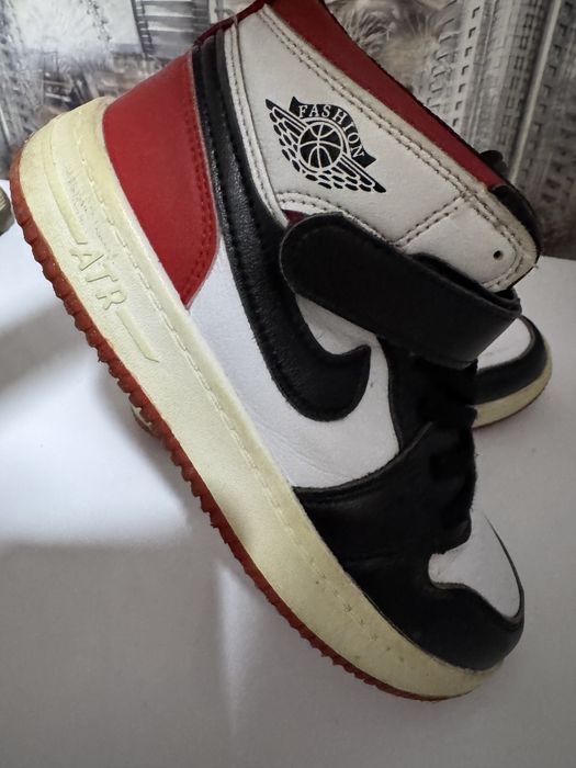 Проодам обувь на весну осень