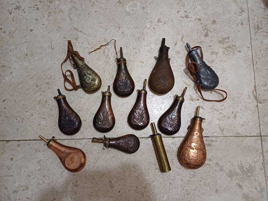 Барутници Барутница възстановка пушка пищов фишеклък